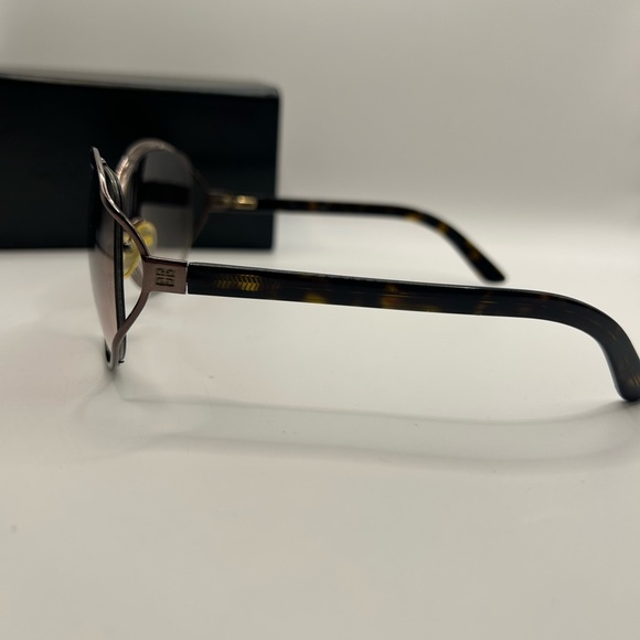Givenchy SGV138 Sunglasses - Picture 2 of 11